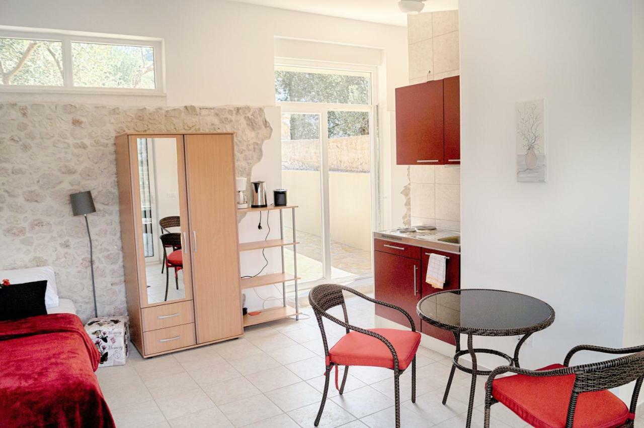 Gartenapartment Villa Luger Ražanj Esterno foto